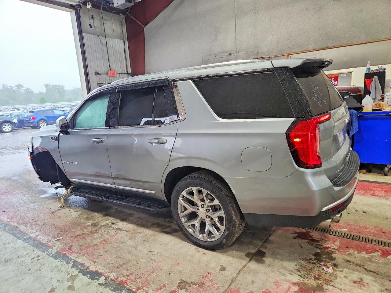 2024 GMC YUKON DENALI — снимка 2