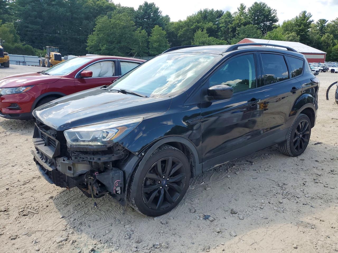 2017 FORD ESCAPE SE