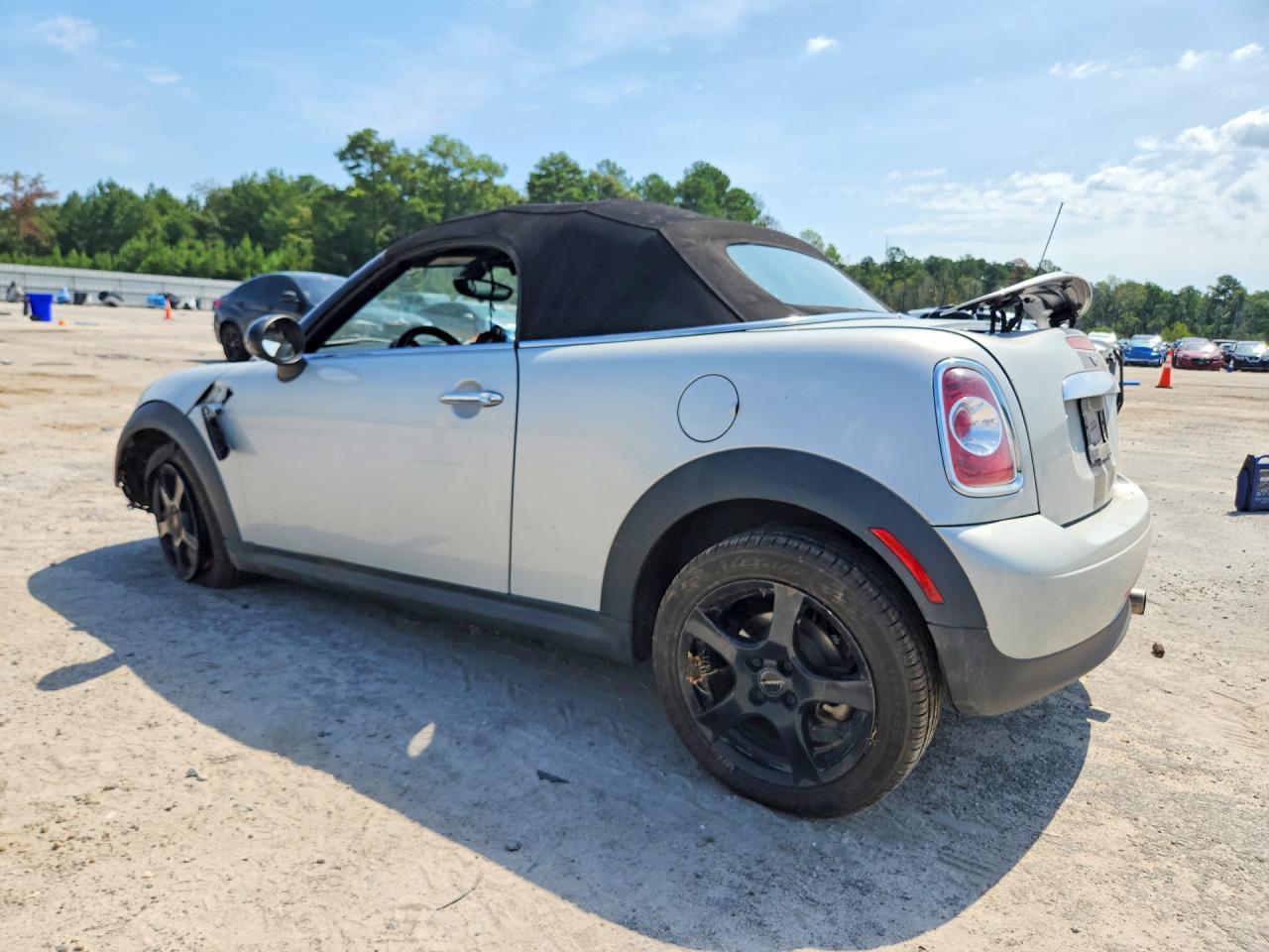 2014 MINI COOPER ROADSTER — photo 2