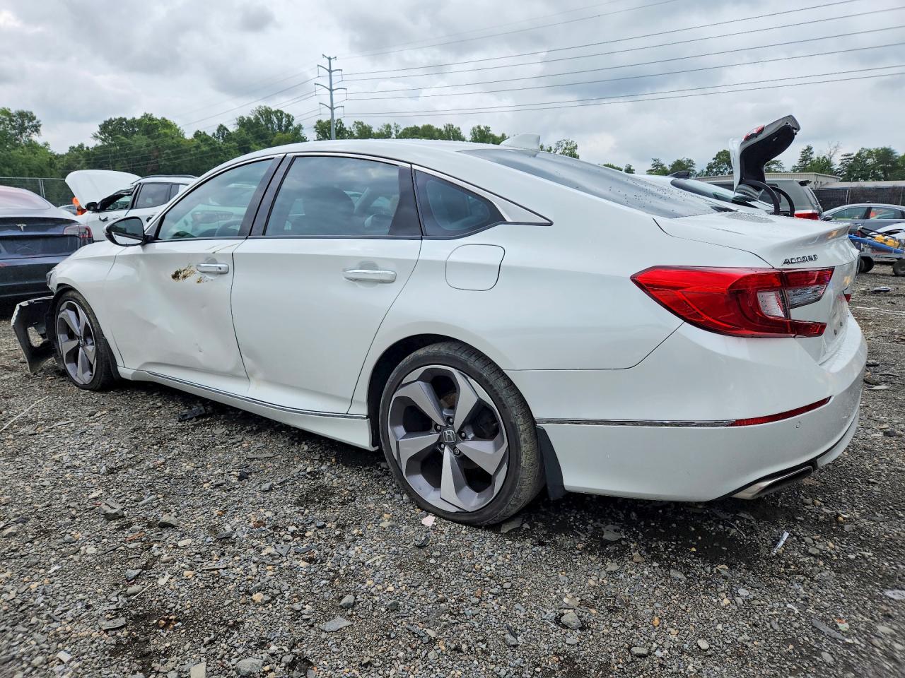2018 HONDA ACCORD TOURING — снимка 2