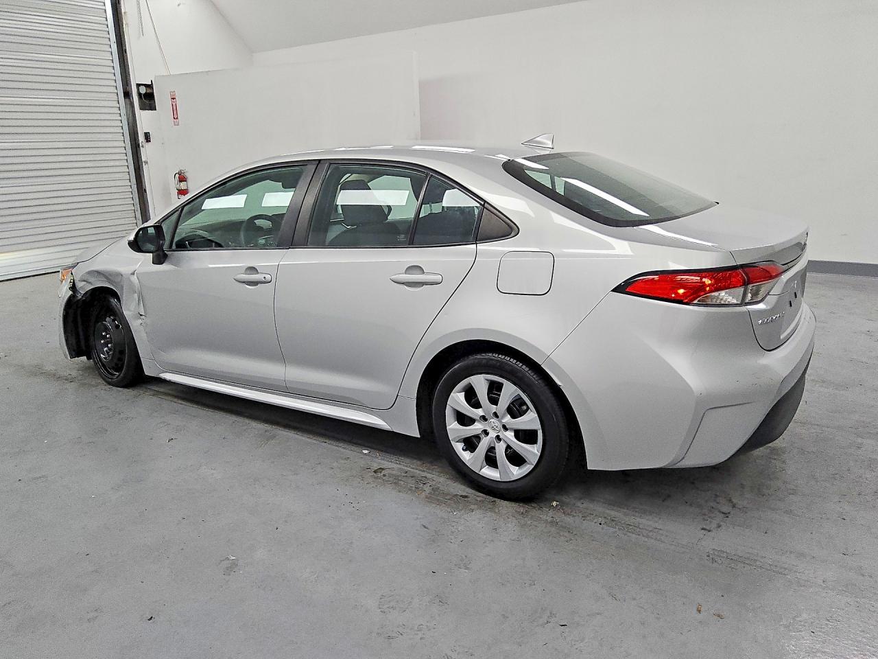2023 TOYOTA COROLLA LE — снимка 2