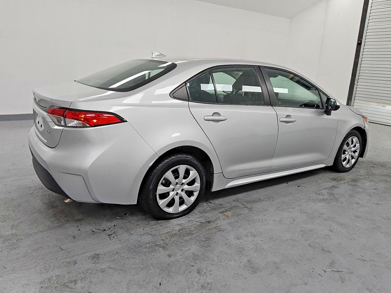 2023 TOYOTA COROLLA LE — снимка 3