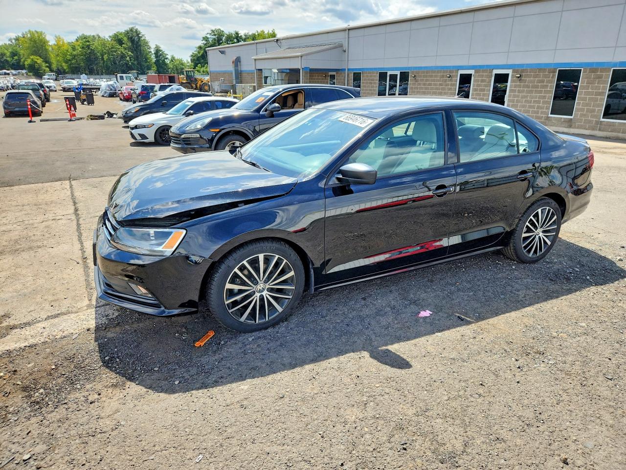 2016 VOLKSWAGEN JETTA SPORT