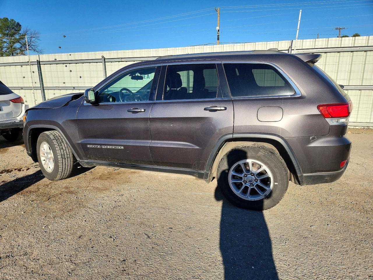 2020 JEEP GRAND CHEROKEE LAREDO — снимка 2