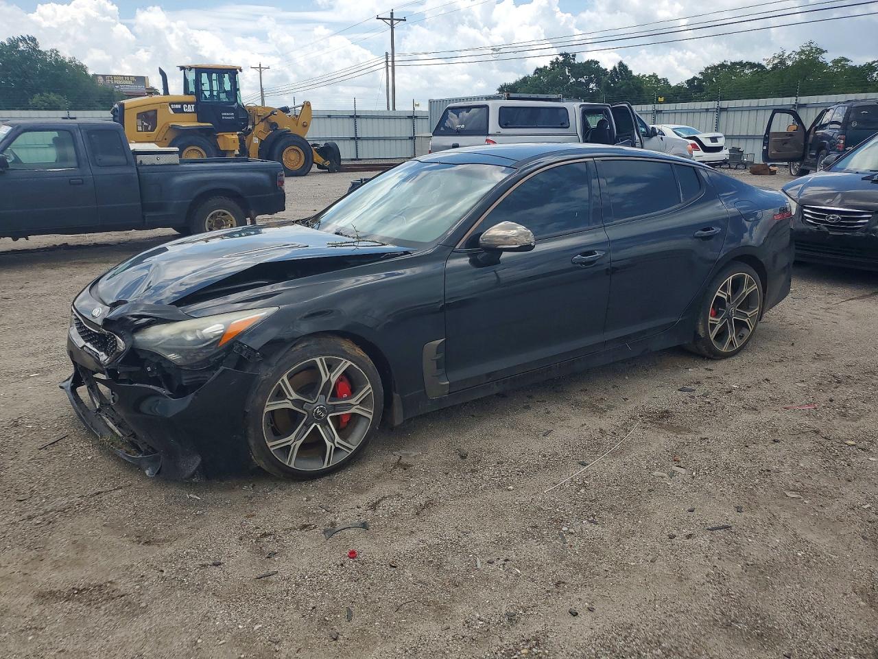 2018 KIA STINGER GT1