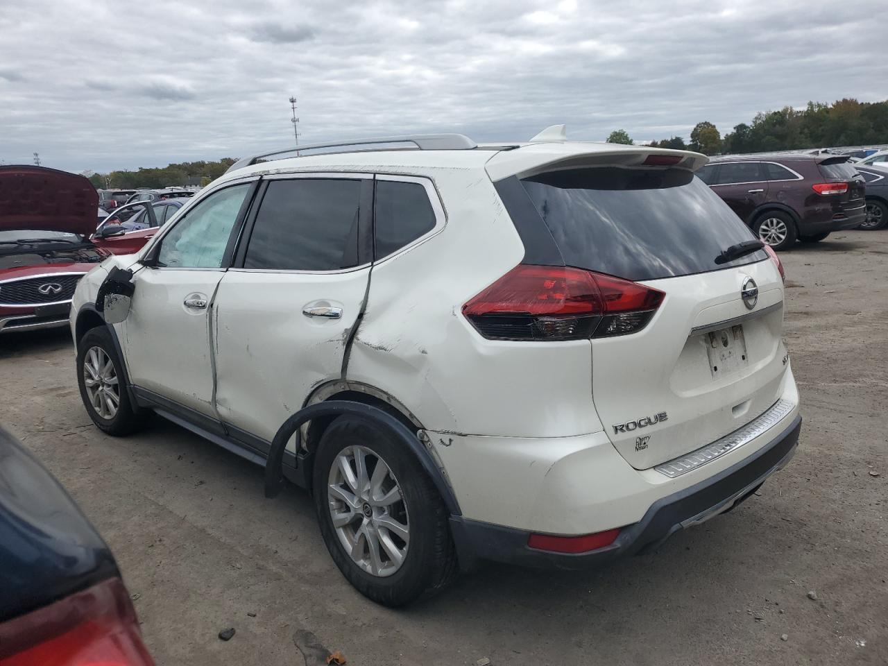 2018 NISSAN ROGUE SV — снимка 2
