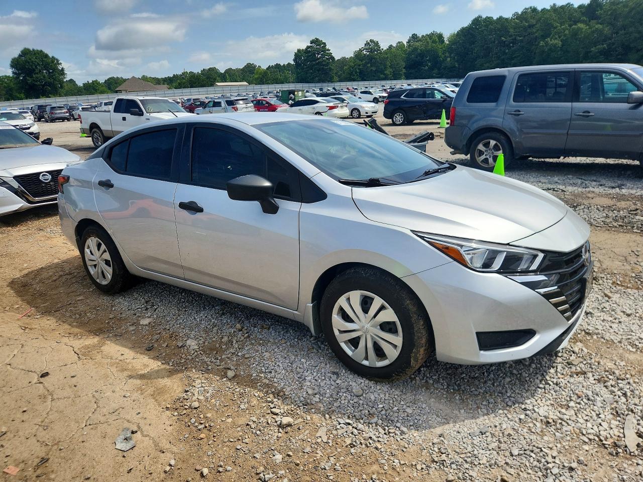 2023 NISSAN VERSA S — снимка 4