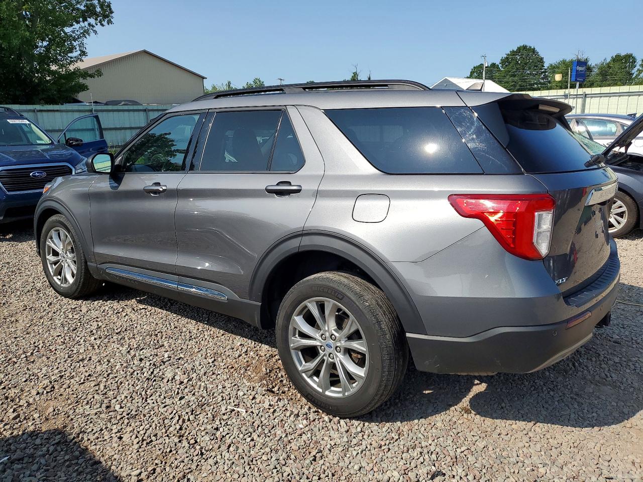 2023 FORD EXPLORER XLT — снимка 2