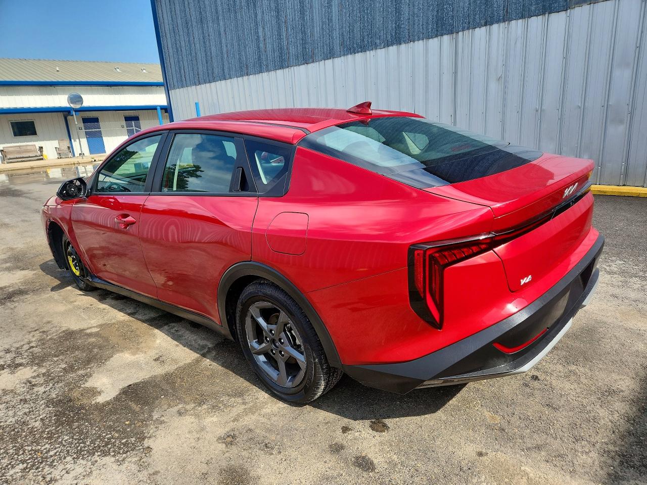 2025 KIA K4 LXS — снимка 2