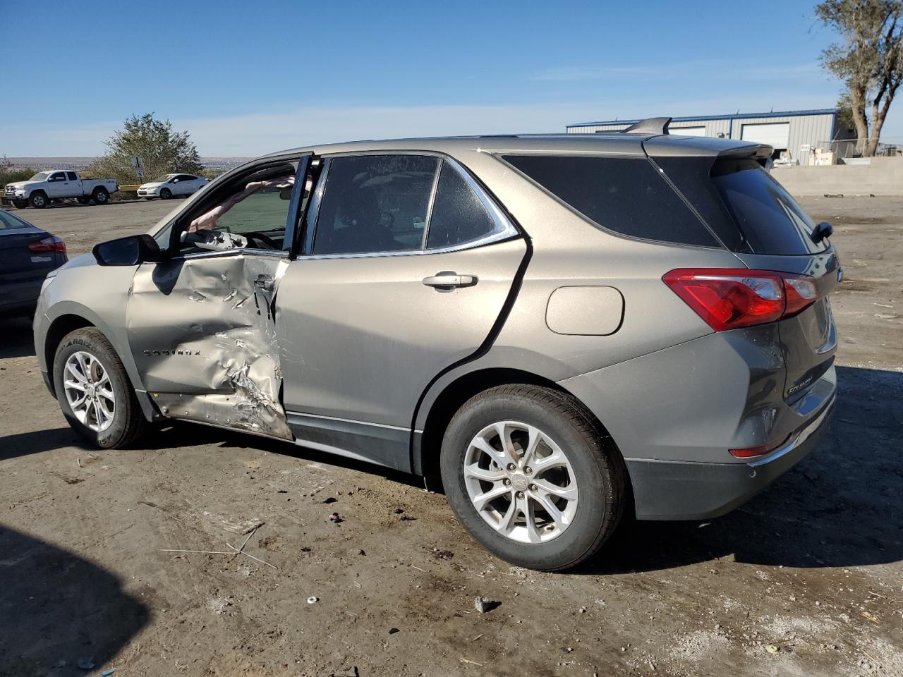 2018 CHEVROLET EQUINOX LT — снимка 2