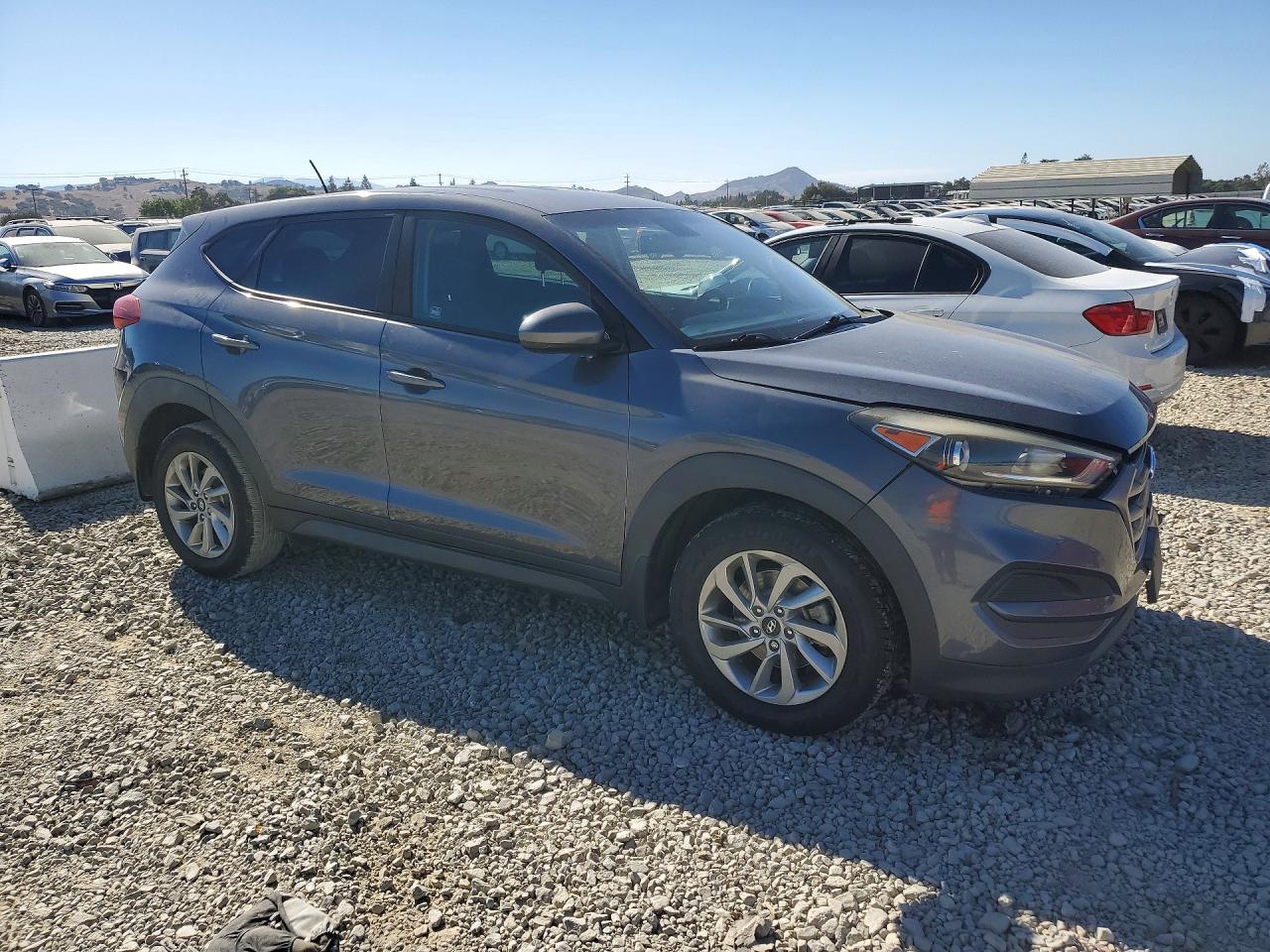 2016 HYUNDAI TUCSON SE — снимка 4