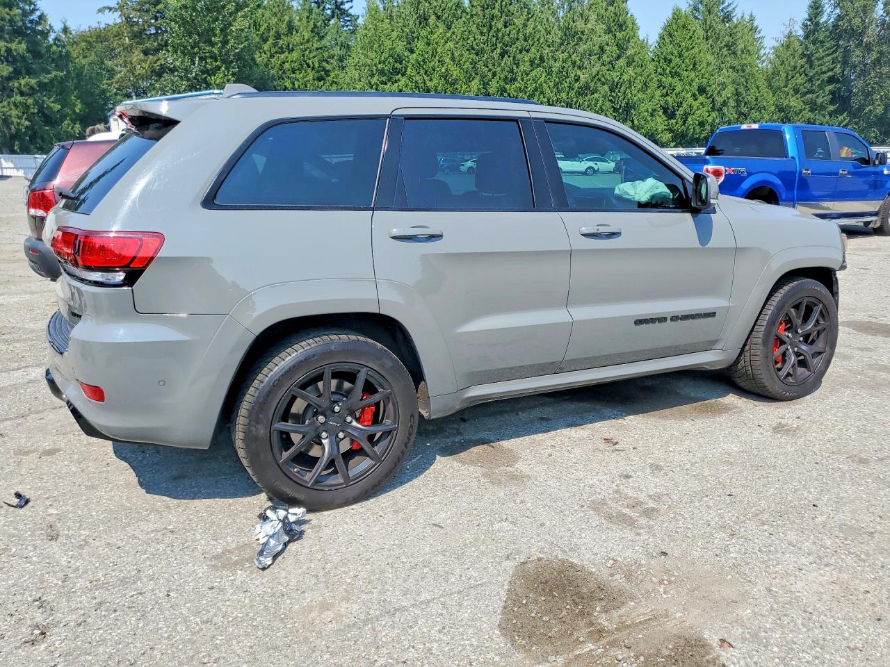 2020 JEEP GRAND CHEROKEE SRT-8 — снимка 3