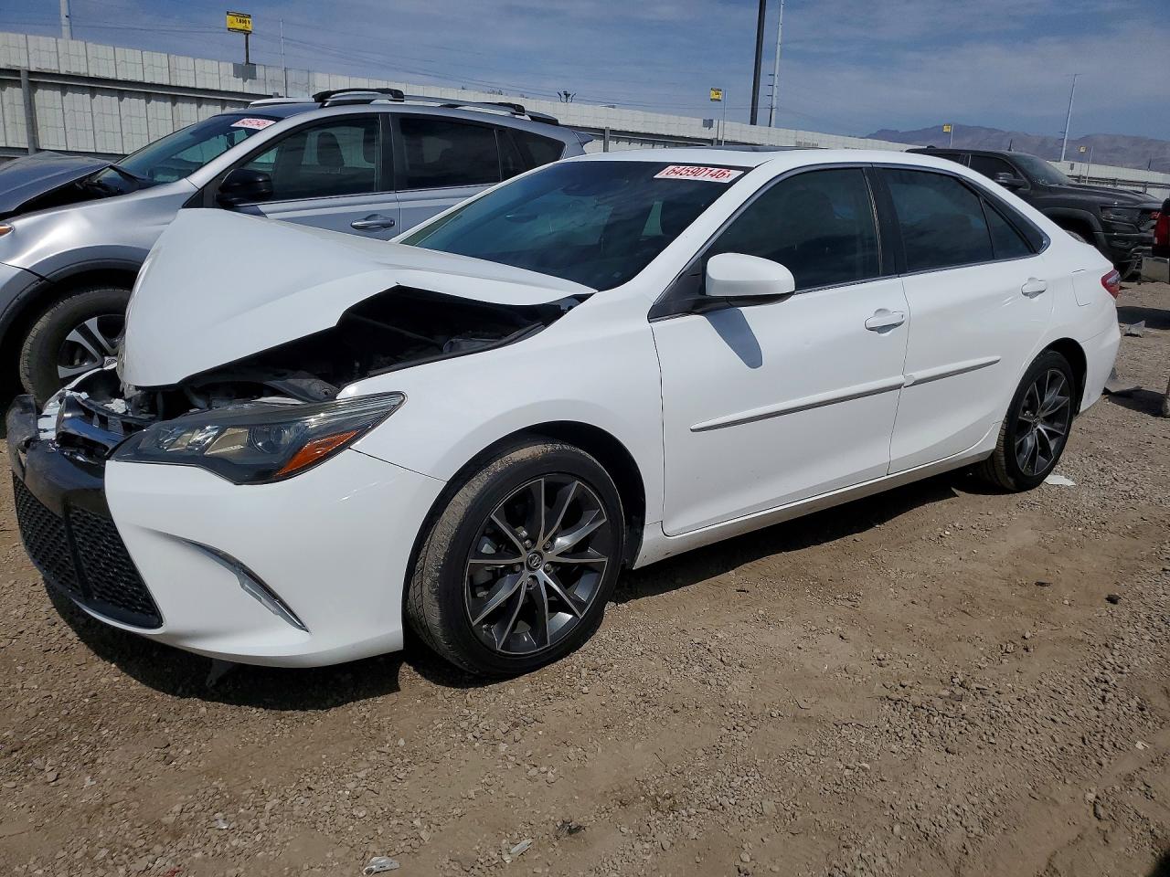 2017 TOYOTA CAMRY XLE V6