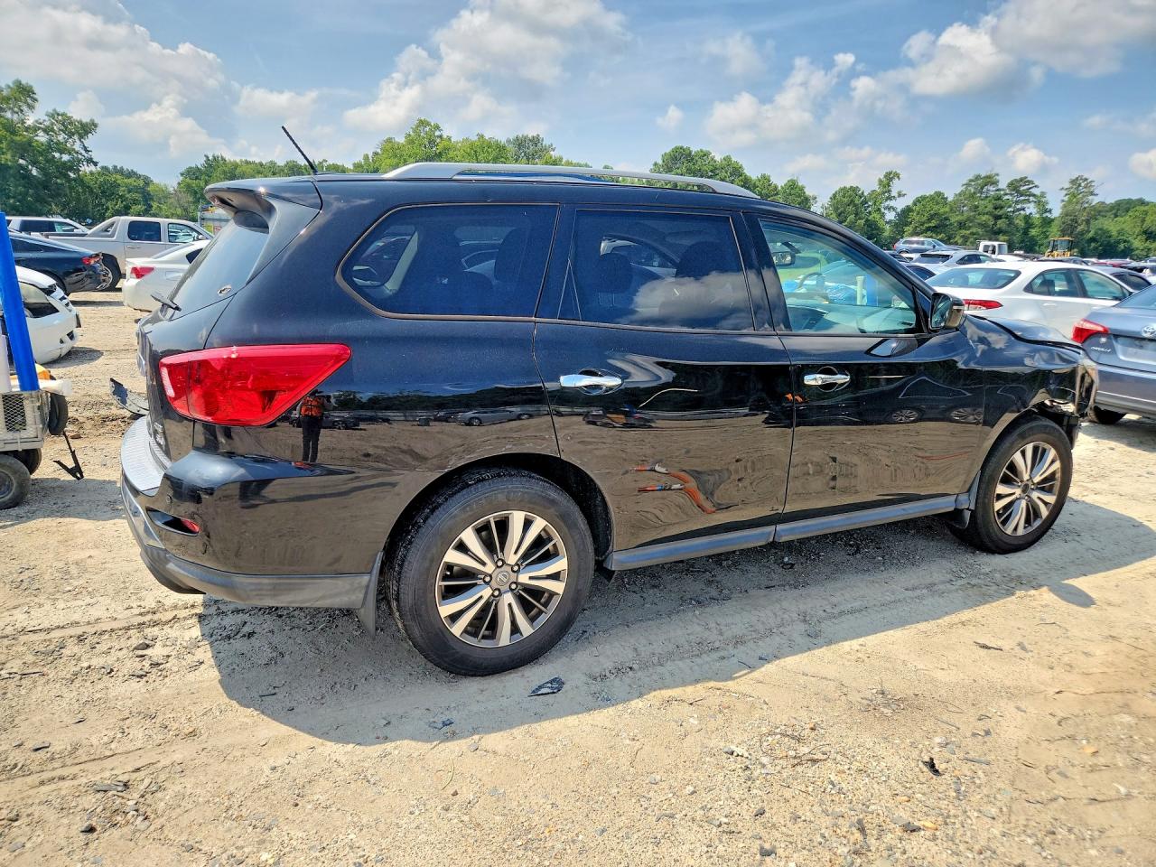 2018 NISSAN PATHFINDER SV — снимка 3