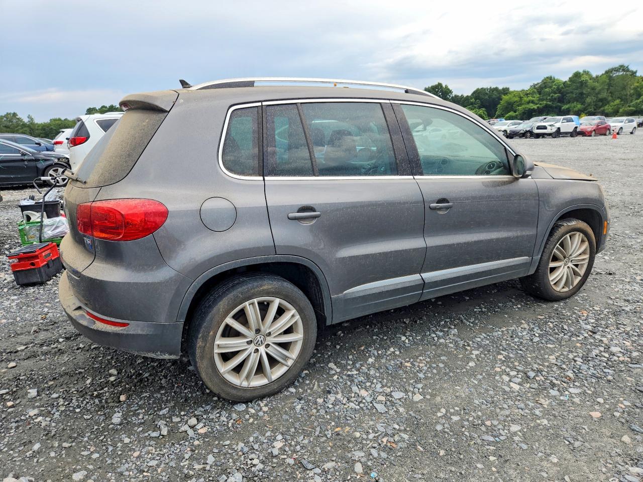 2016 VOLKSWAGEN TIGUAN S — снимка 3