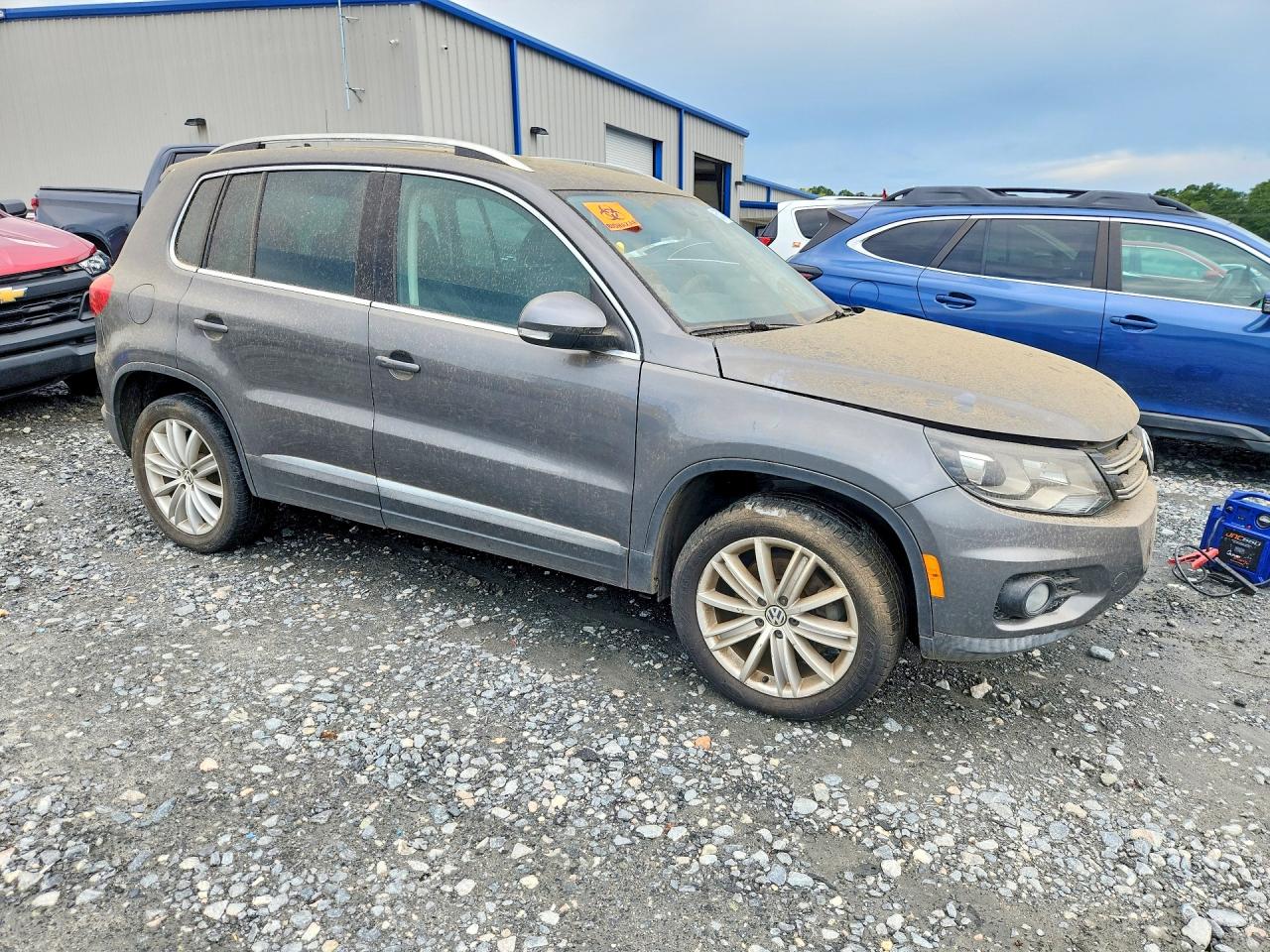 2016 VOLKSWAGEN TIGUAN S — снимка 4