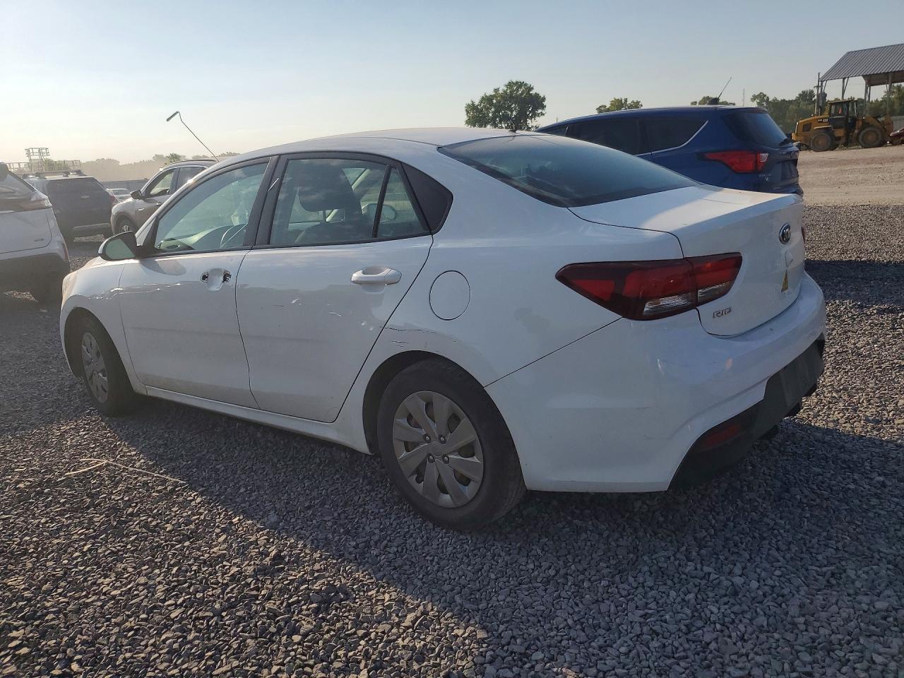 2019 KIA RIO S — снимка 2