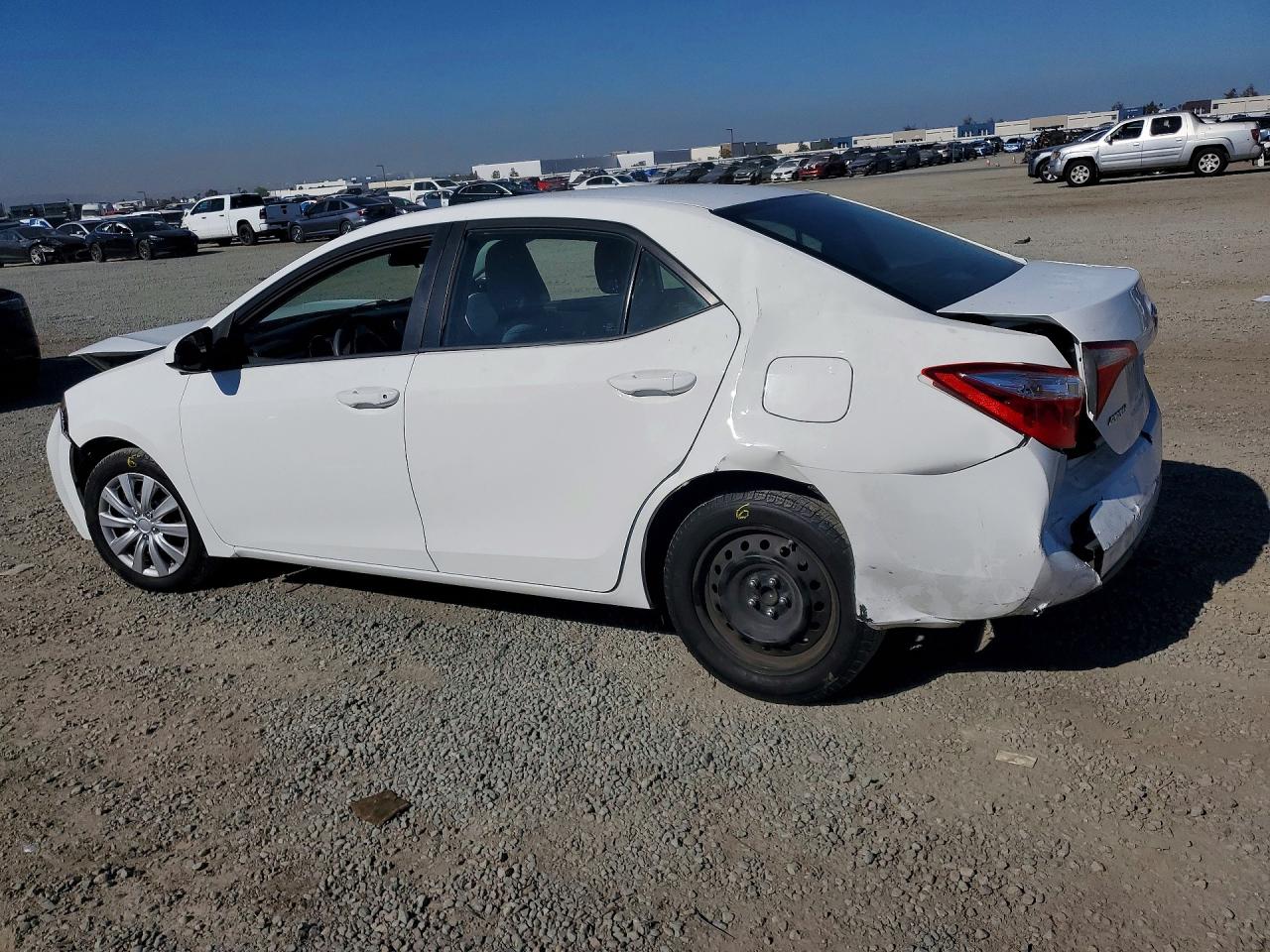 2016 TOYOTA COROLLA LE — снимка 2