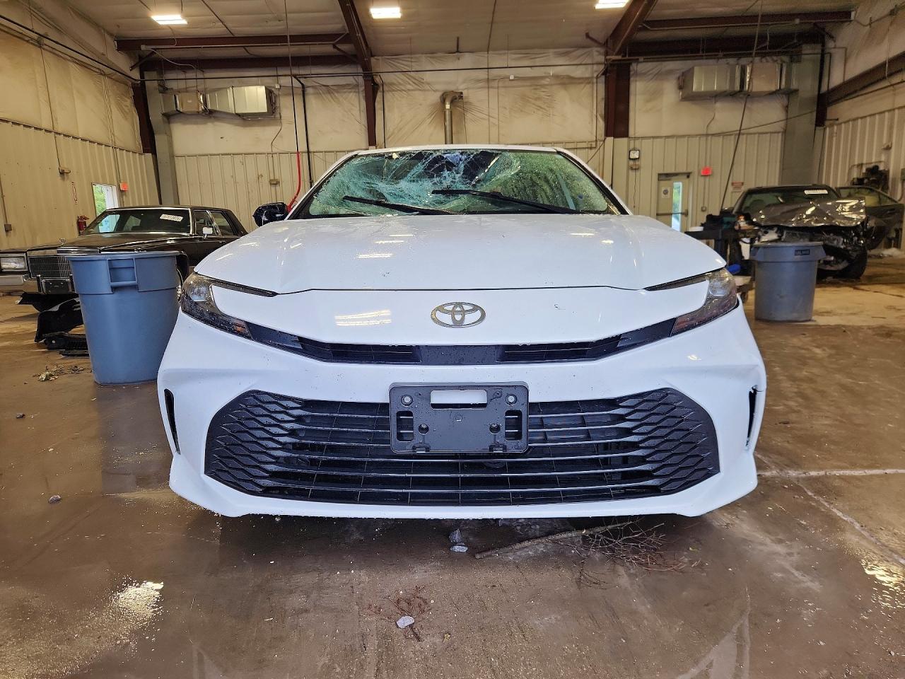 2025 TOYOTA CAMRY LE — снимка 5