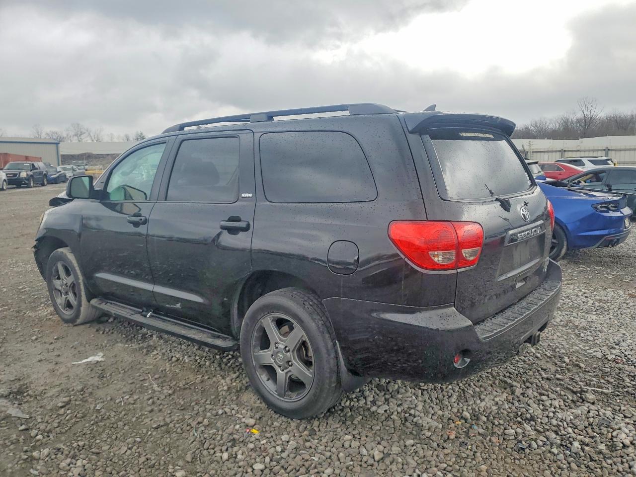 2015 TOYOTA SEQUOIA SR5 — снимка 2
