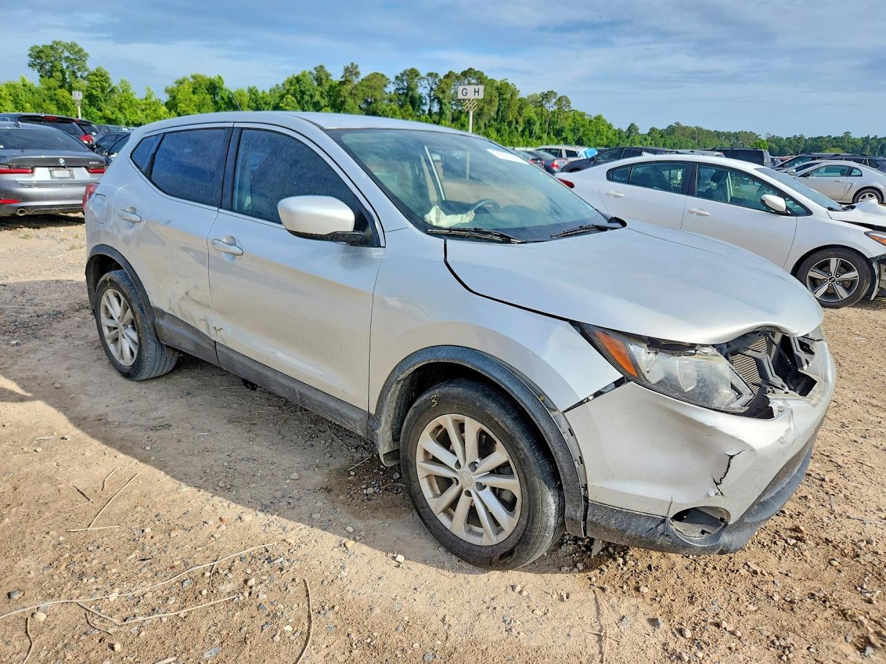 2017 NISSAN ROGUE SPORT S — снимка 4