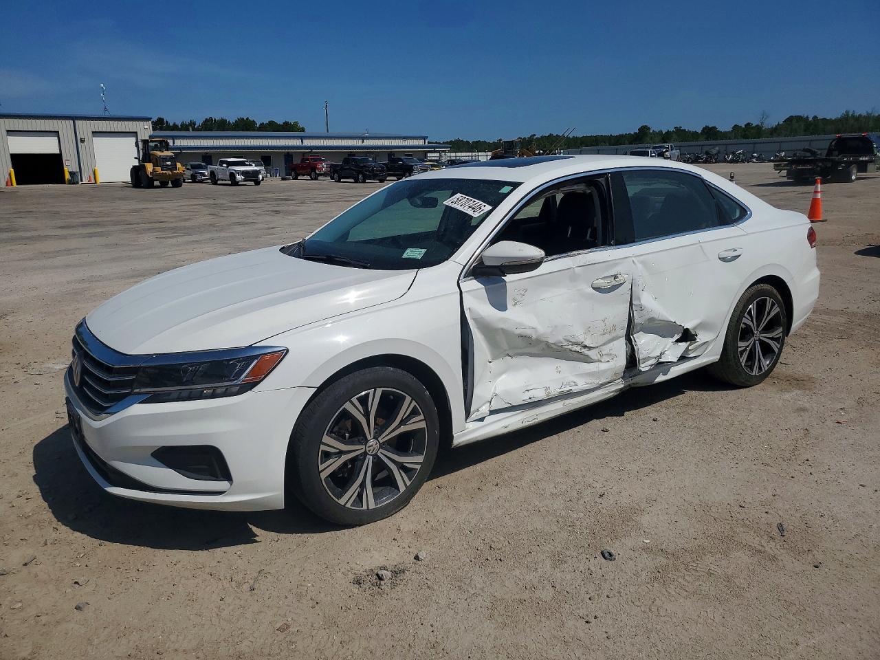 2021 VOLKSWAGEN PASSAT SE
