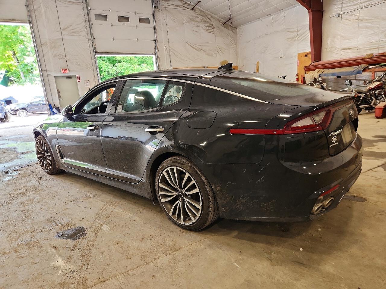 2018 KIA STINGER PREMIUM — снимка 2
