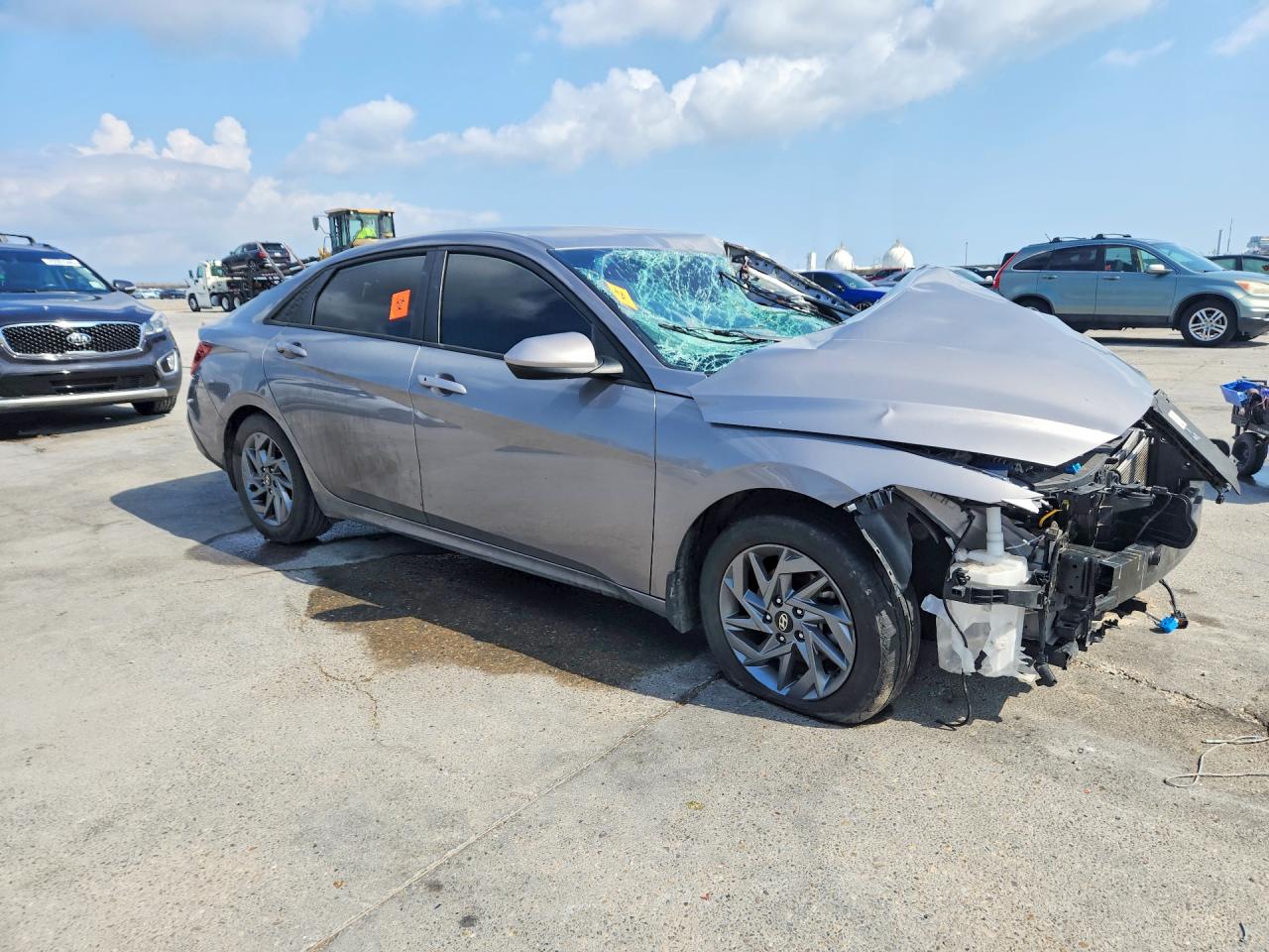 2024 HYUNDAI ELANTRA SEL — снимка 4