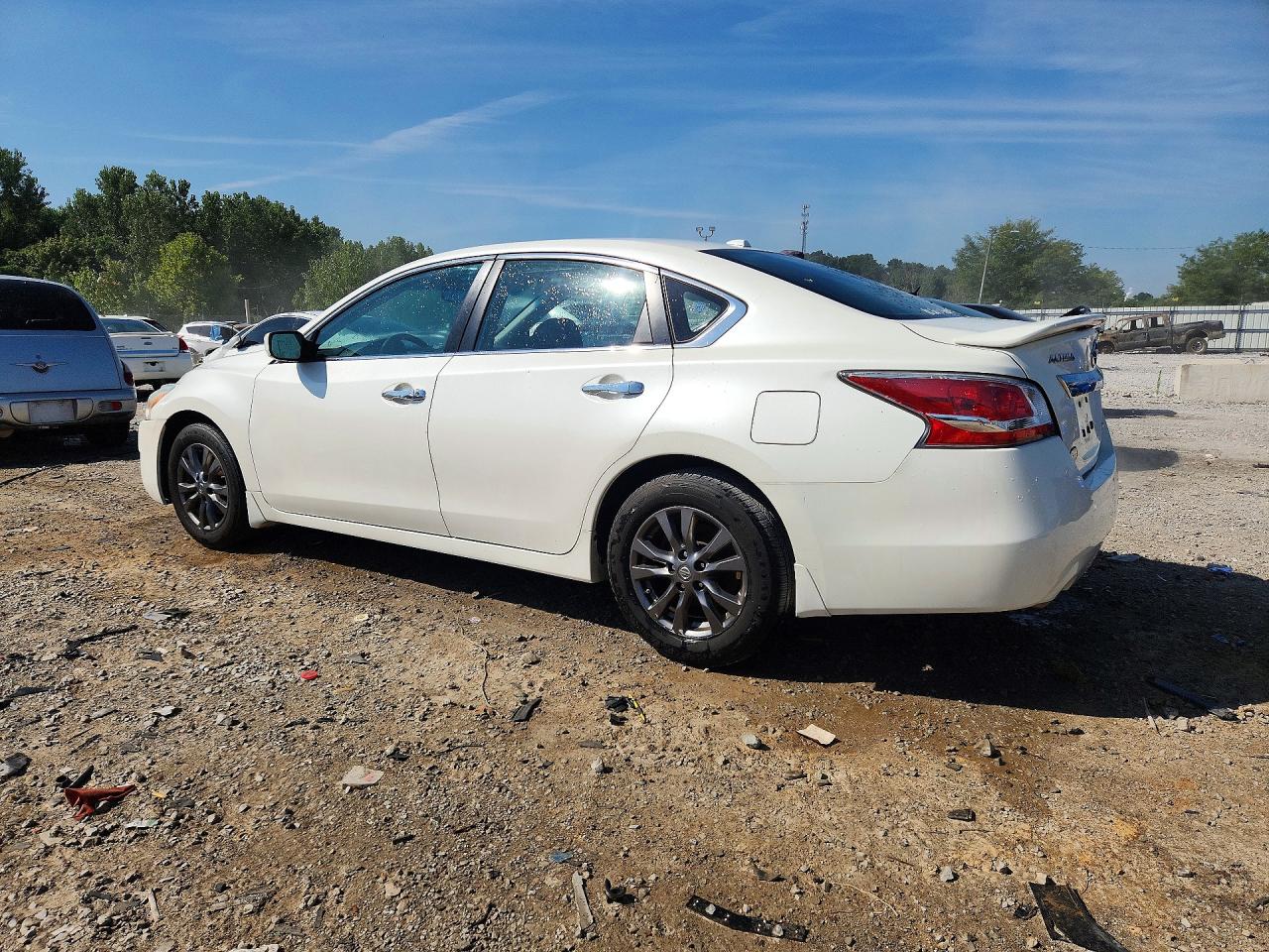 2015 NISSAN ALTIMA 2.5 S — снимка 2