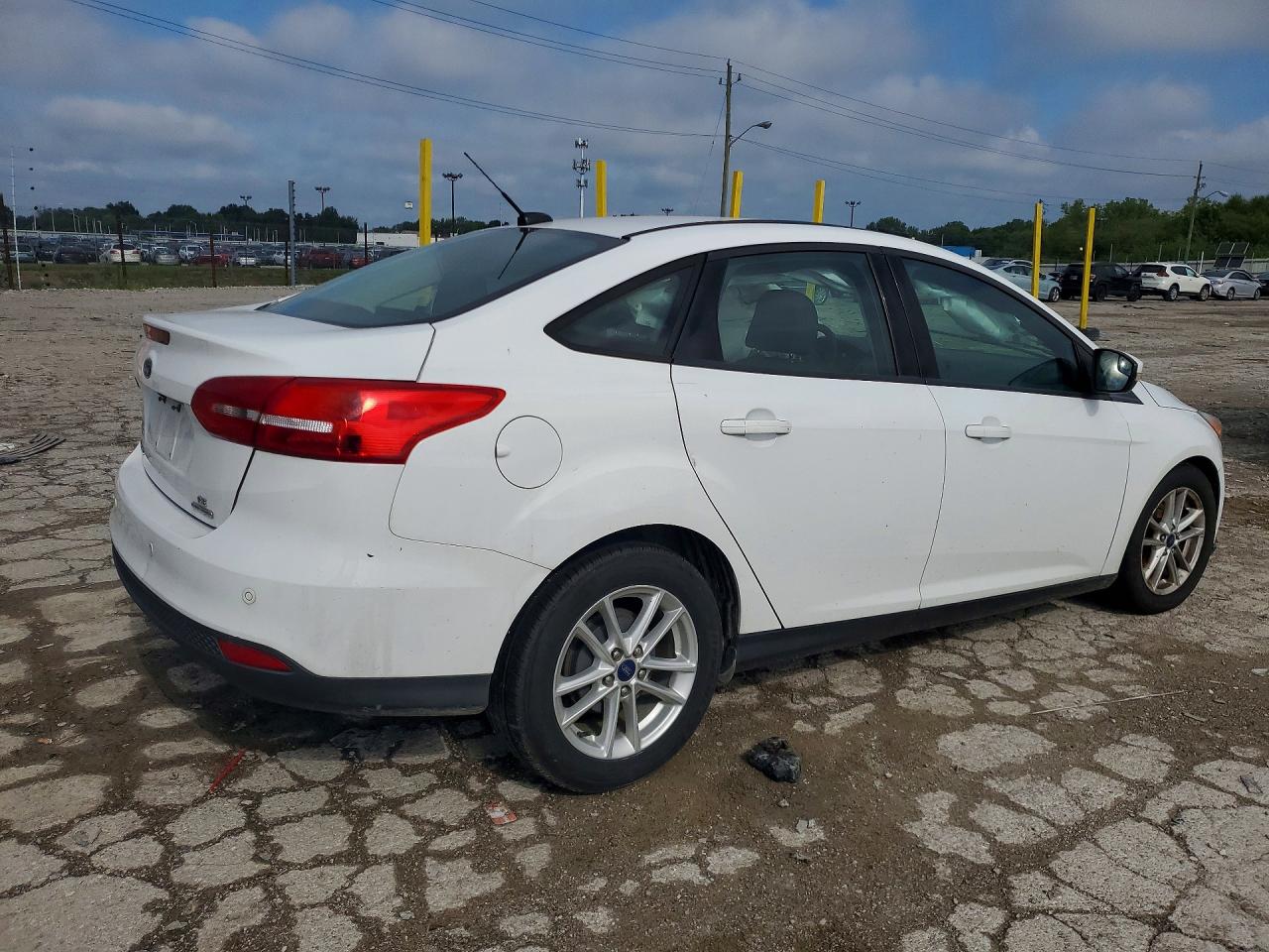 2016 FORD FOCUS SE — снимка 3