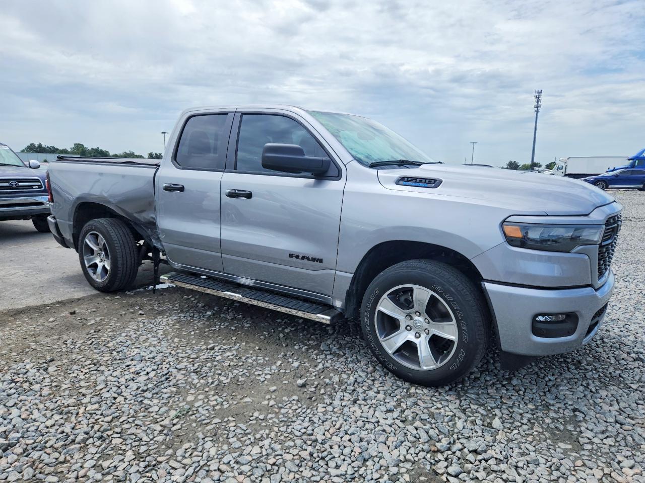 2025 RAM 1500 TRADESMAN — снимка 4