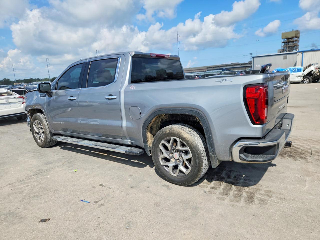 2024 GMC SIERRA K1500 SLT — снимка 2