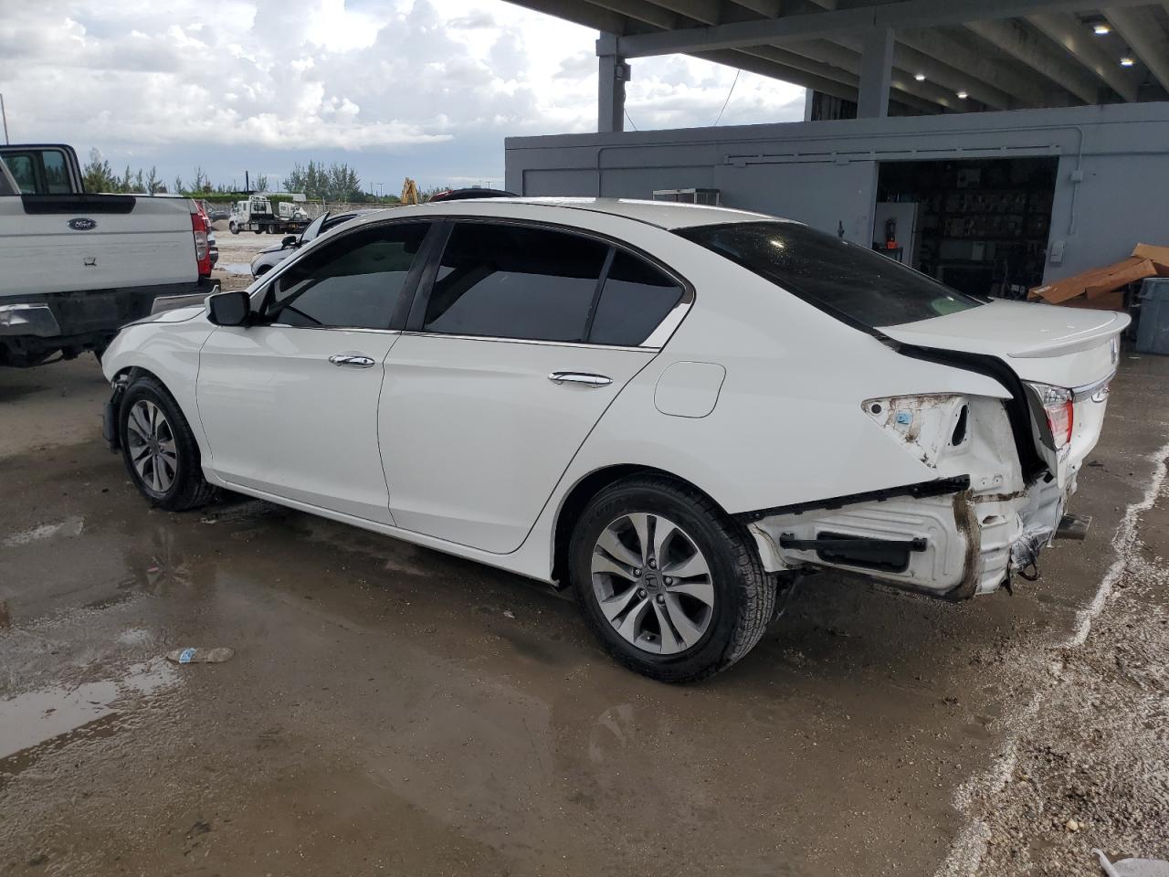 2015 HONDA ACCORD LX — снимка 2