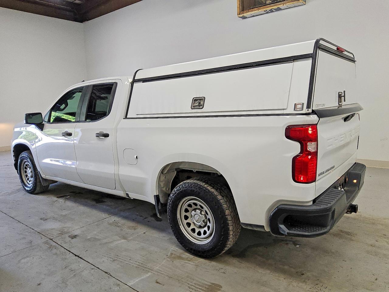 2019 CHEVROLET SILVERADO C1500 — снимка 2