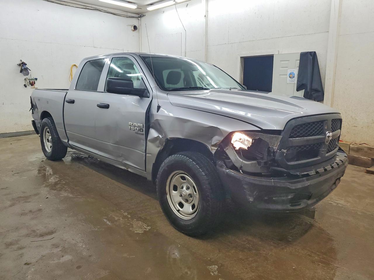 2020 RAM 1500 CLASSIC TRADESMAN — снимка 4