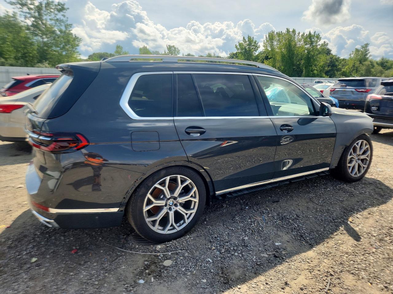 2026 BMW X7 XDRIVE40I — снимка 3