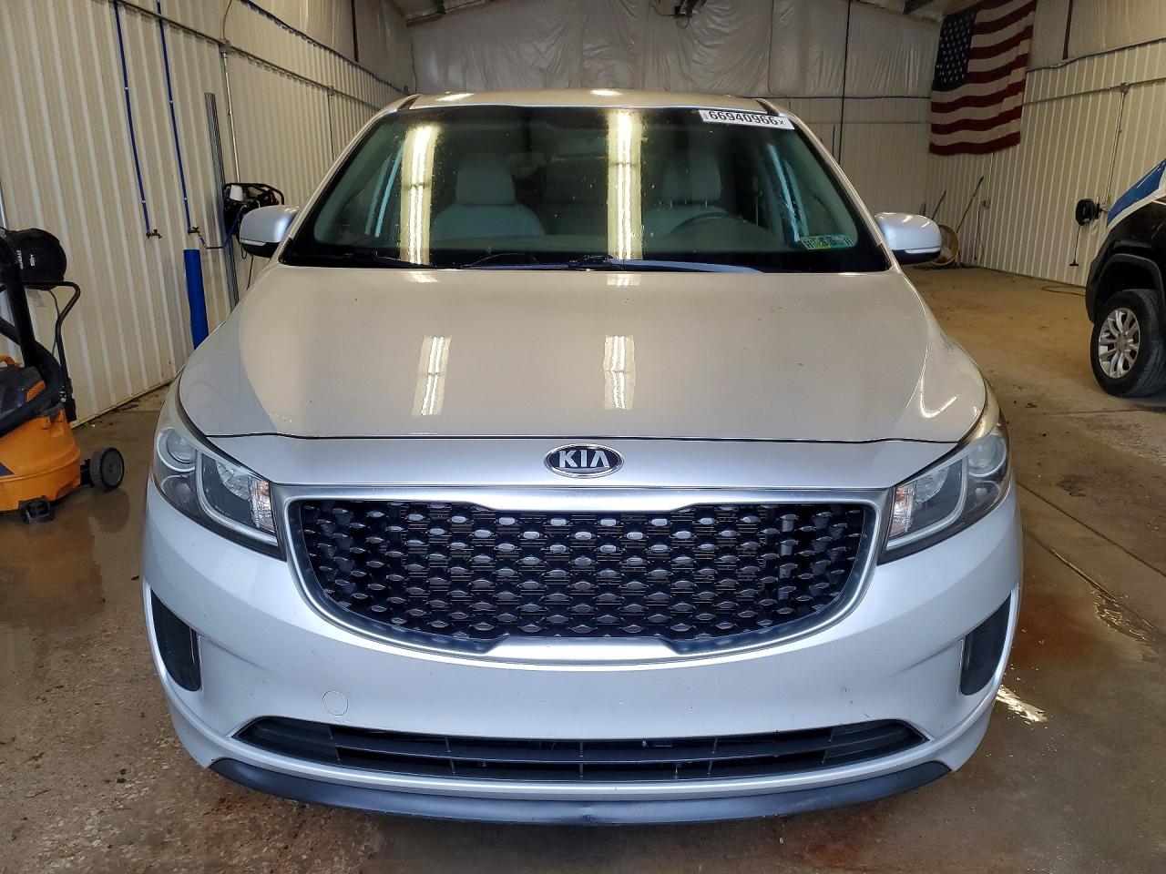 2016 KIA SEDONA LX — снимка 5