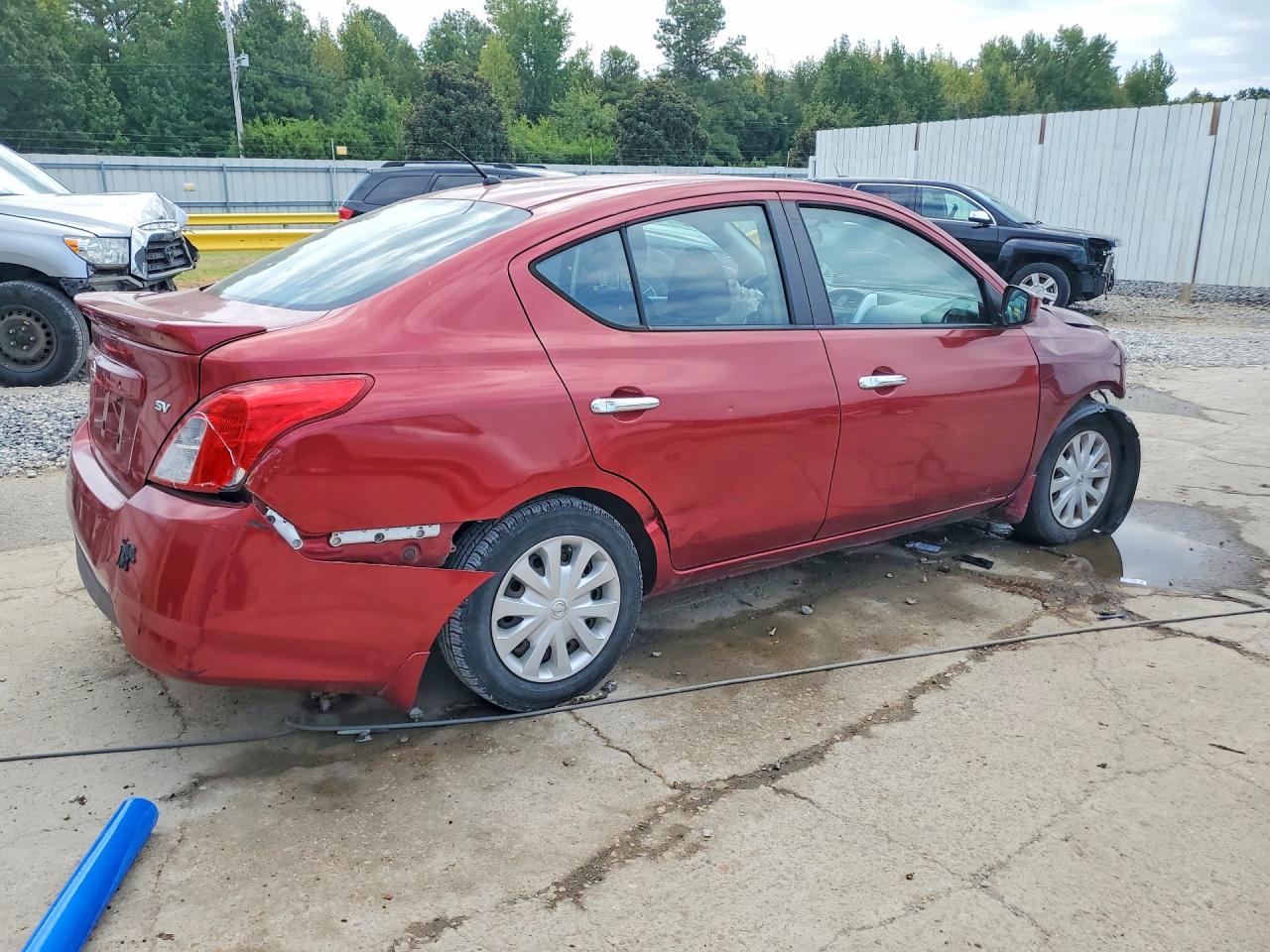 2017 NISSAN VERSA 1.6 SV — снимка 3