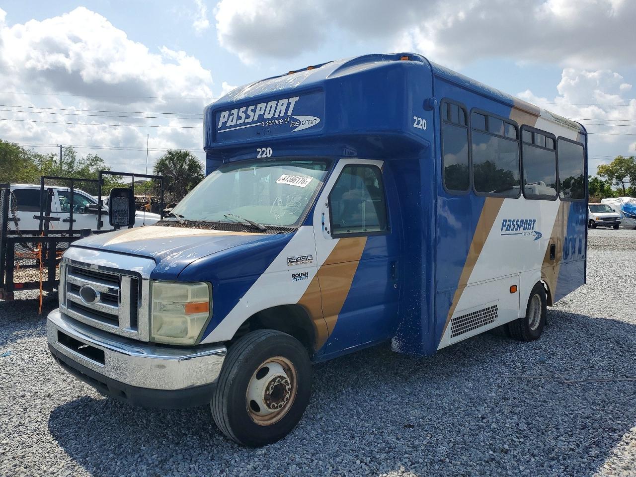 2016 FORD E450 — снимка 2