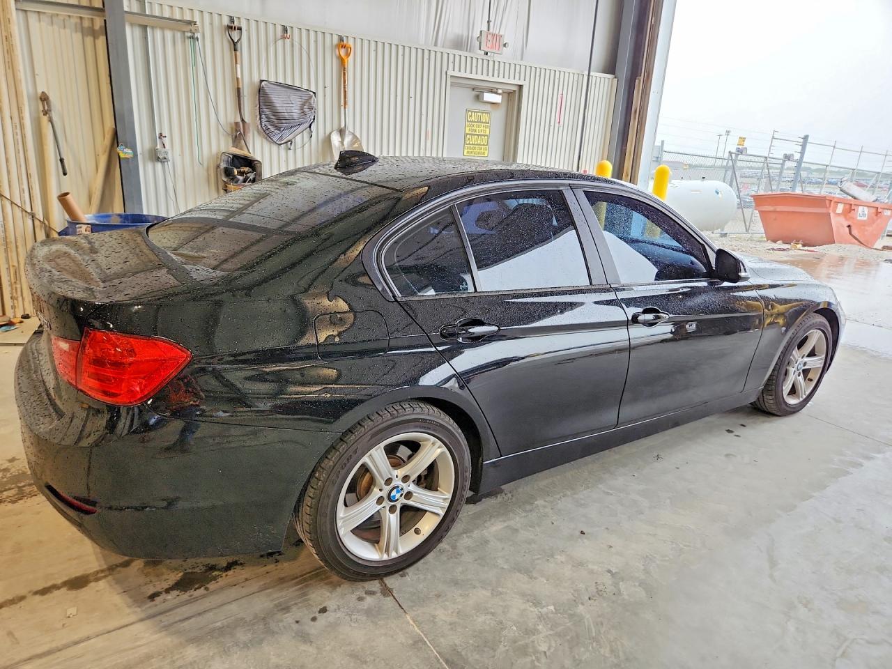 2014 BMW 320 I XDRIVE — снимка 3