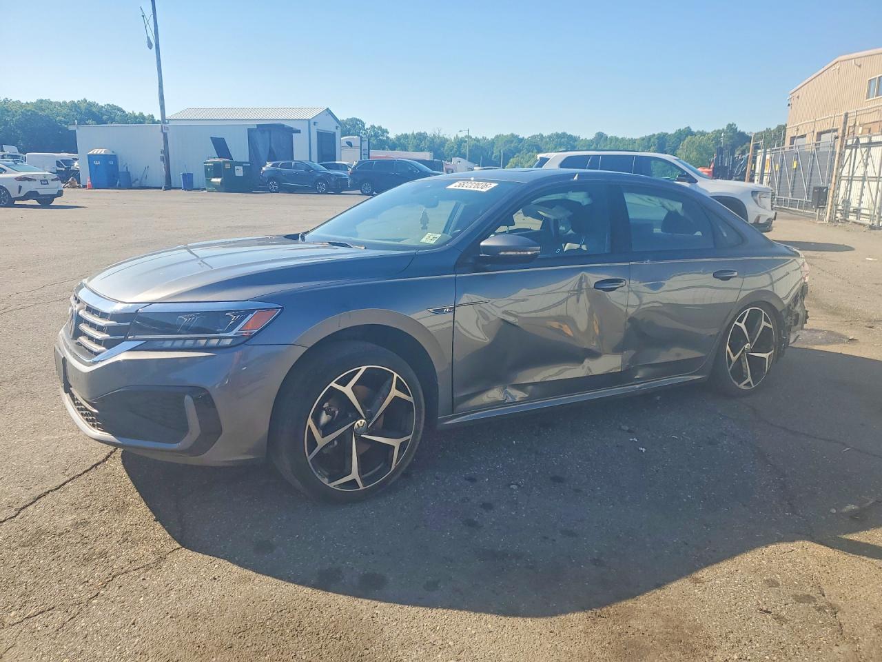 2022 VOLKSWAGEN PASSAT R-LINE