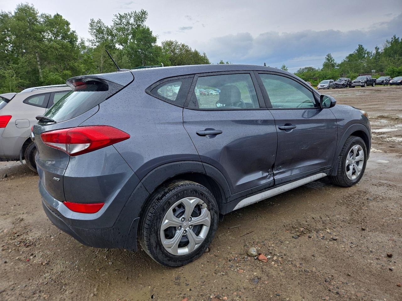 2017 HYUNDAI TUCSON SE — снимка 3