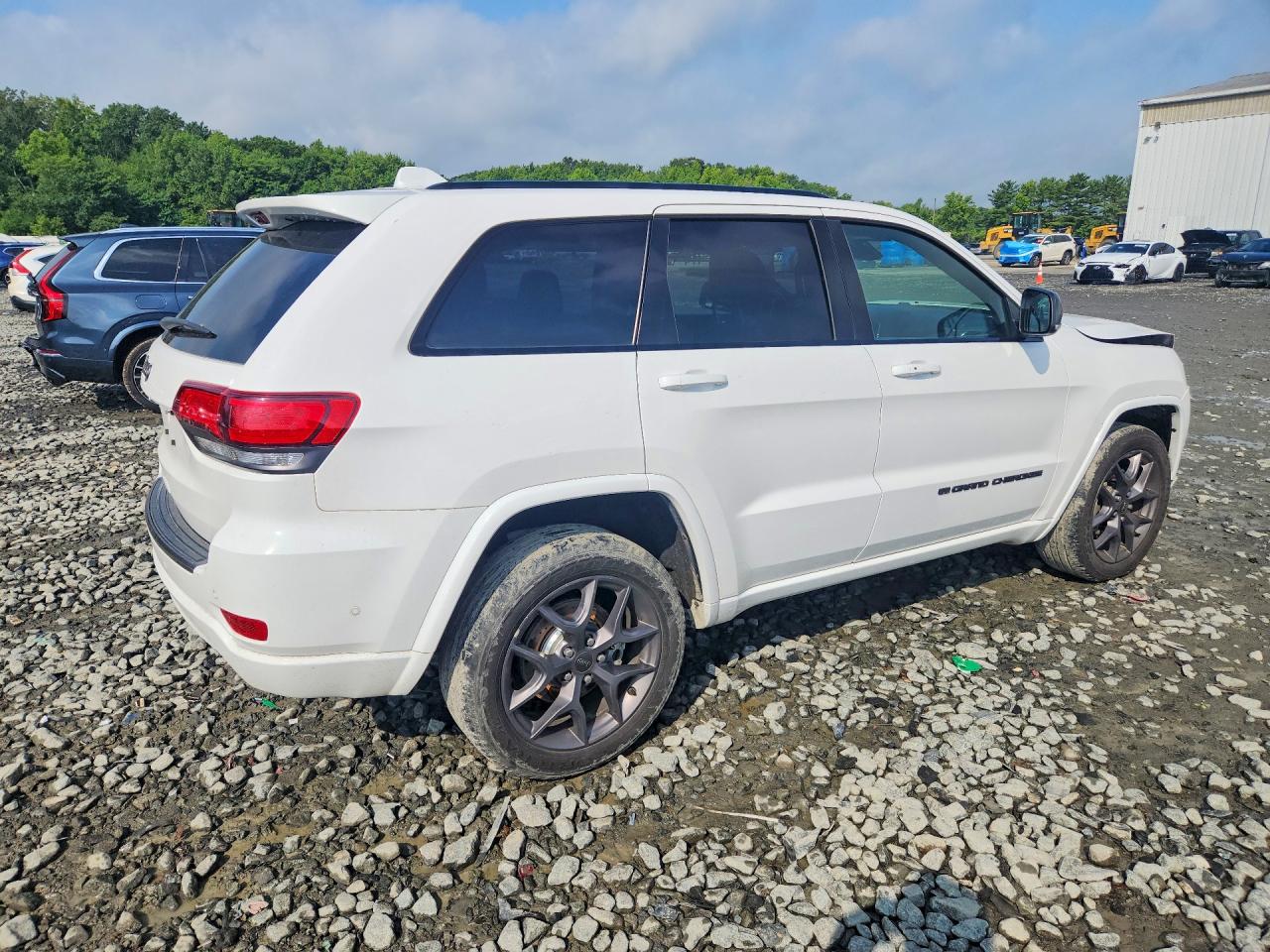 2021 JEEP GRAND CHEROKEE LIMITED — снимка 3
