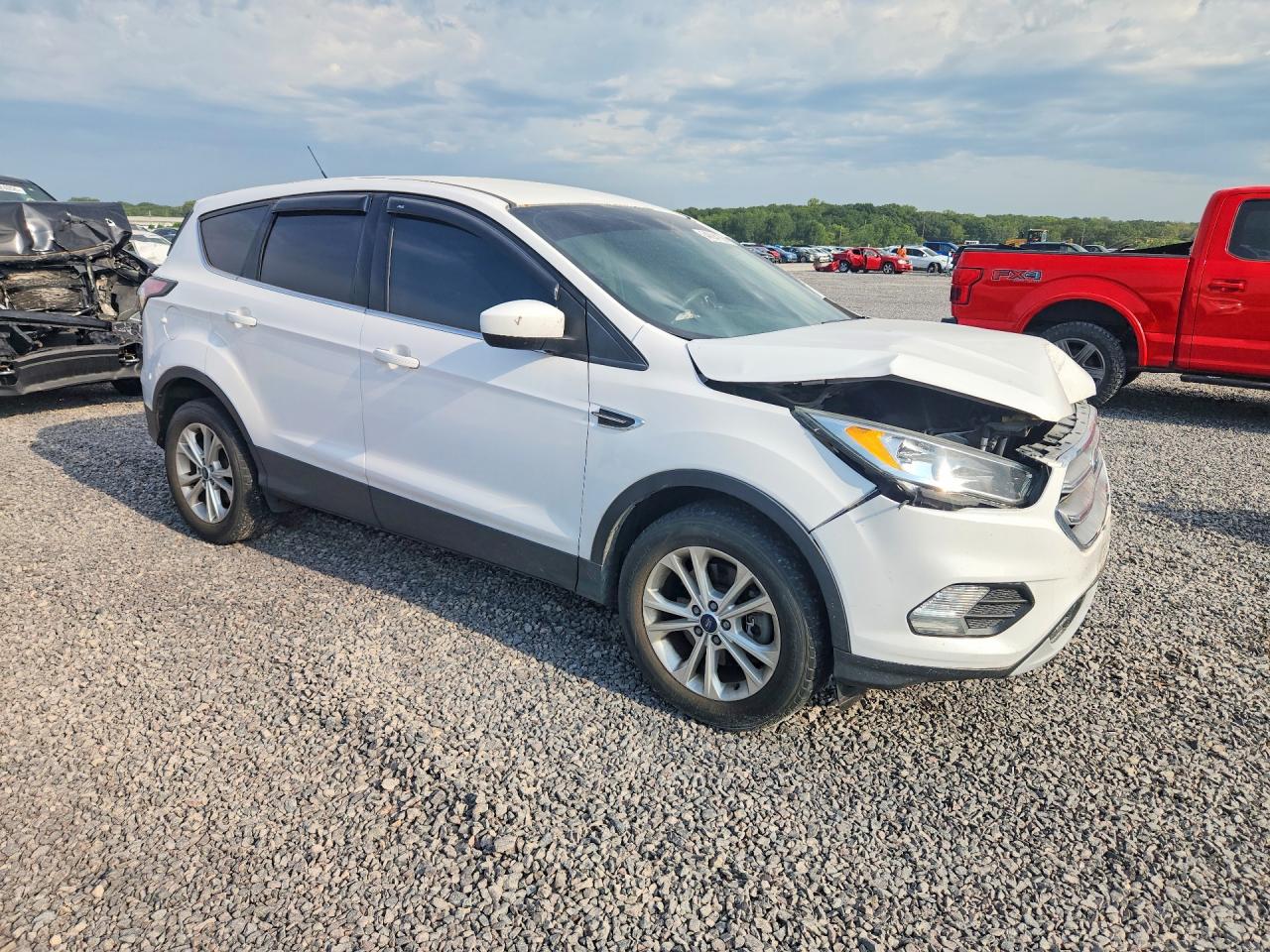 2017 FORD ESCAPE SE — снимка 4