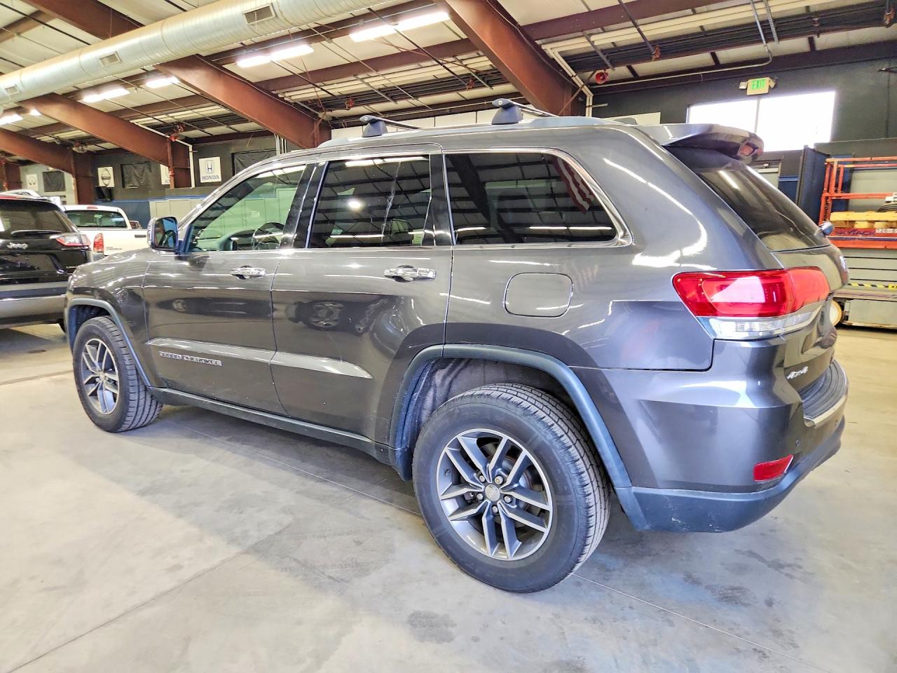 2018 JEEP GRAND CHEROKEE LIMITED — снимка 2