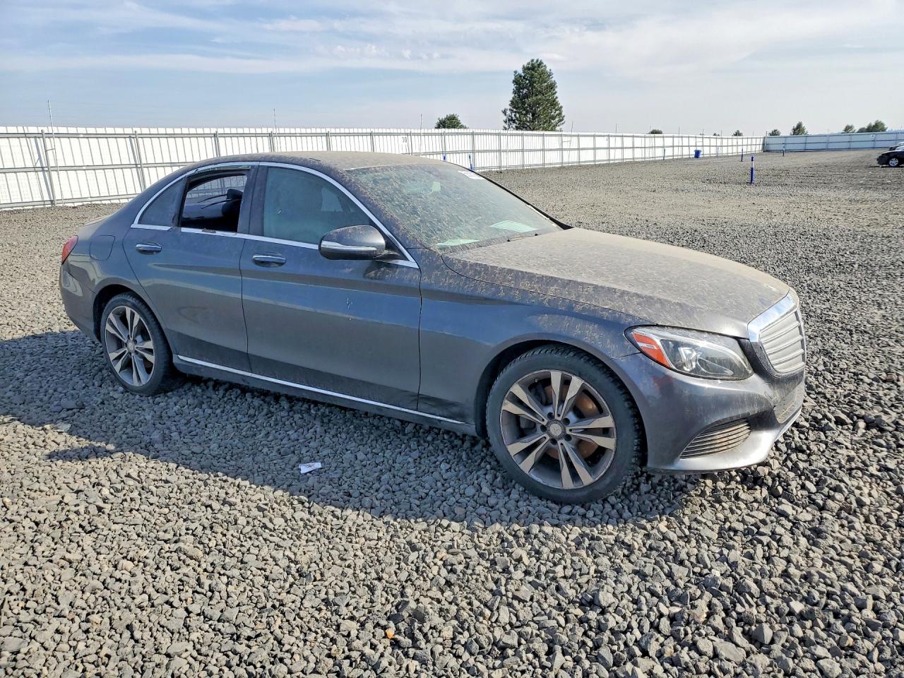 2015 MERCEDES-BENZ C 300 — снимка 4