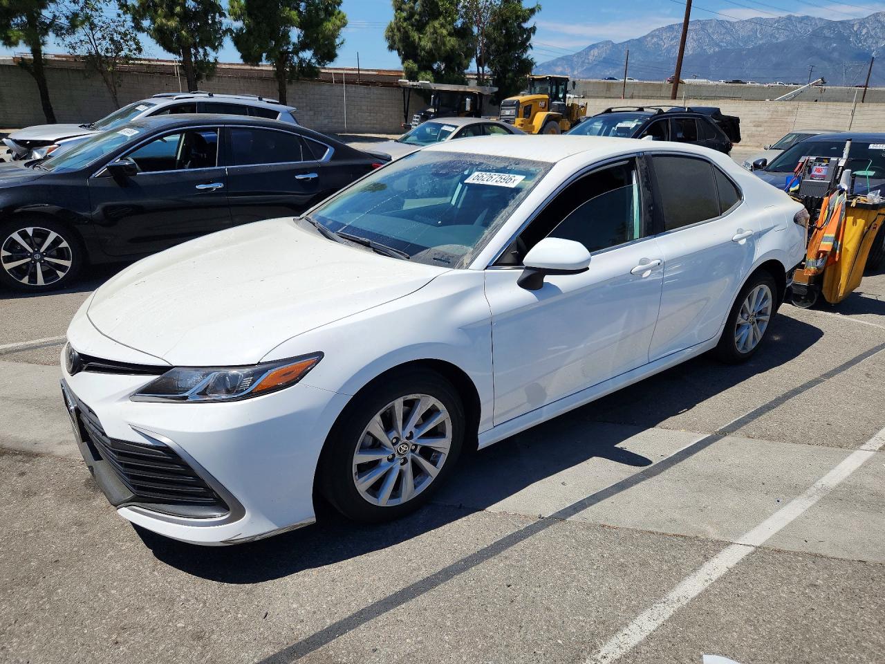 2021 TOYOTA CAMRY LE