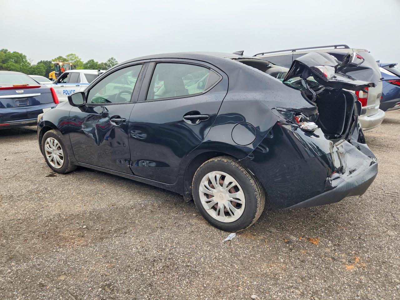 2019 TOYOTA YARIS L — снимка 2