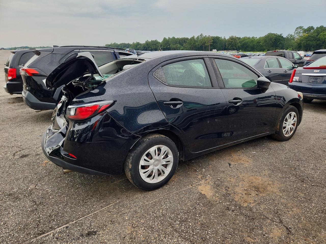 2019 TOYOTA YARIS L — снимка 3