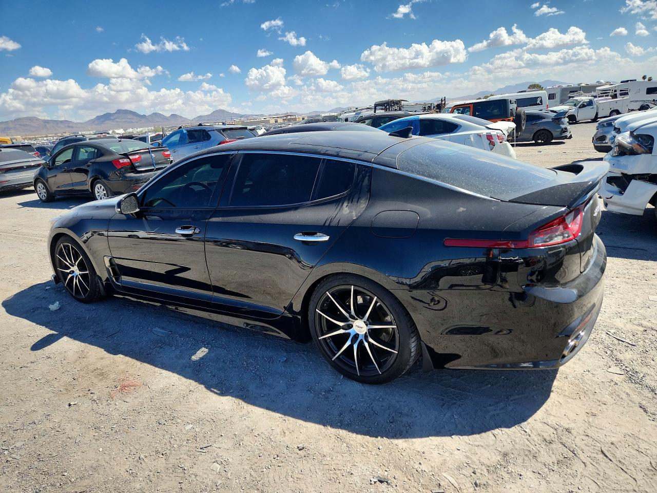 2018 KIA STINGER PREMIUM — снимка 2
